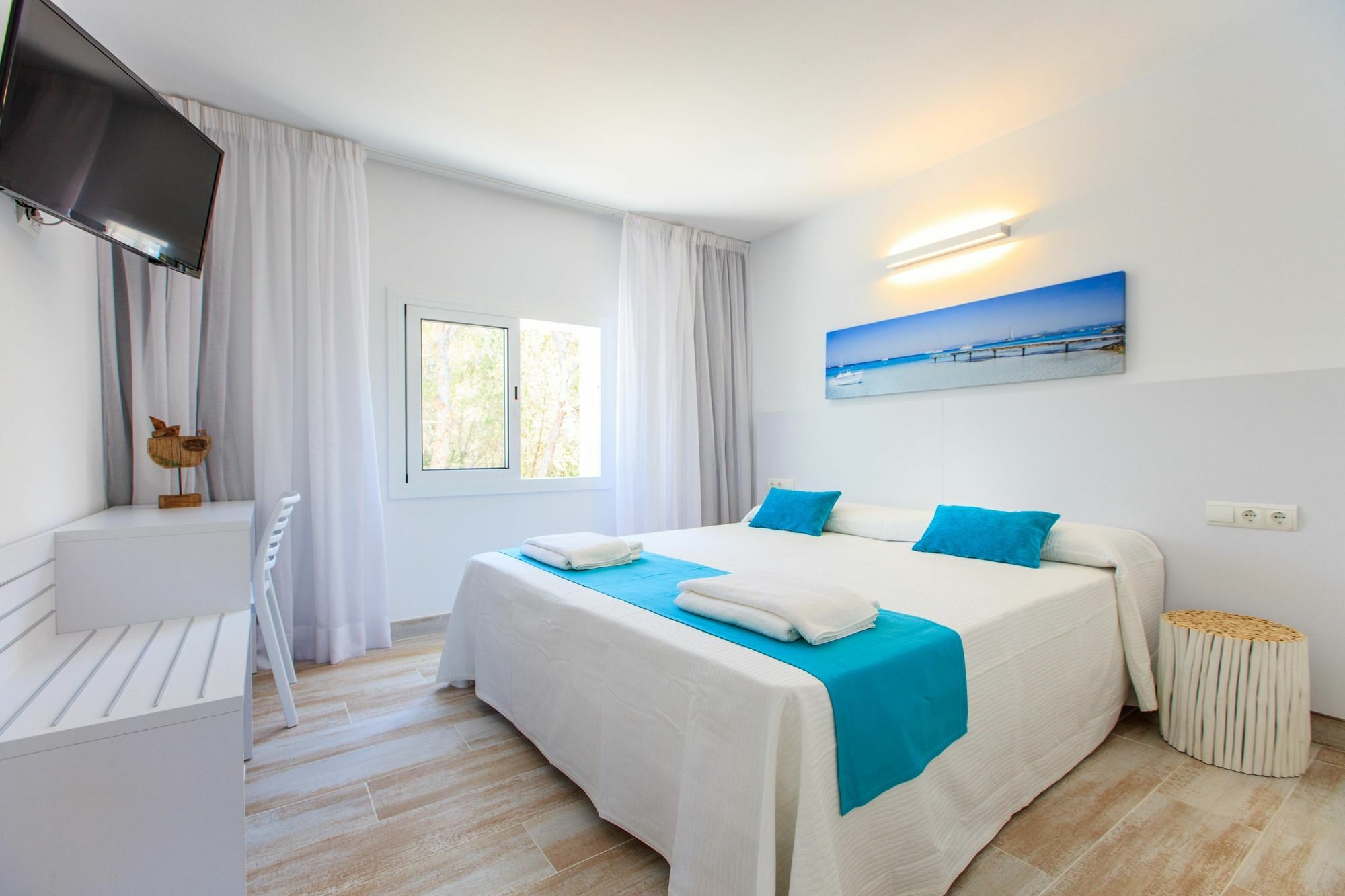 Pinos Playa Suites Пляж Миджорн Экстерьер фото