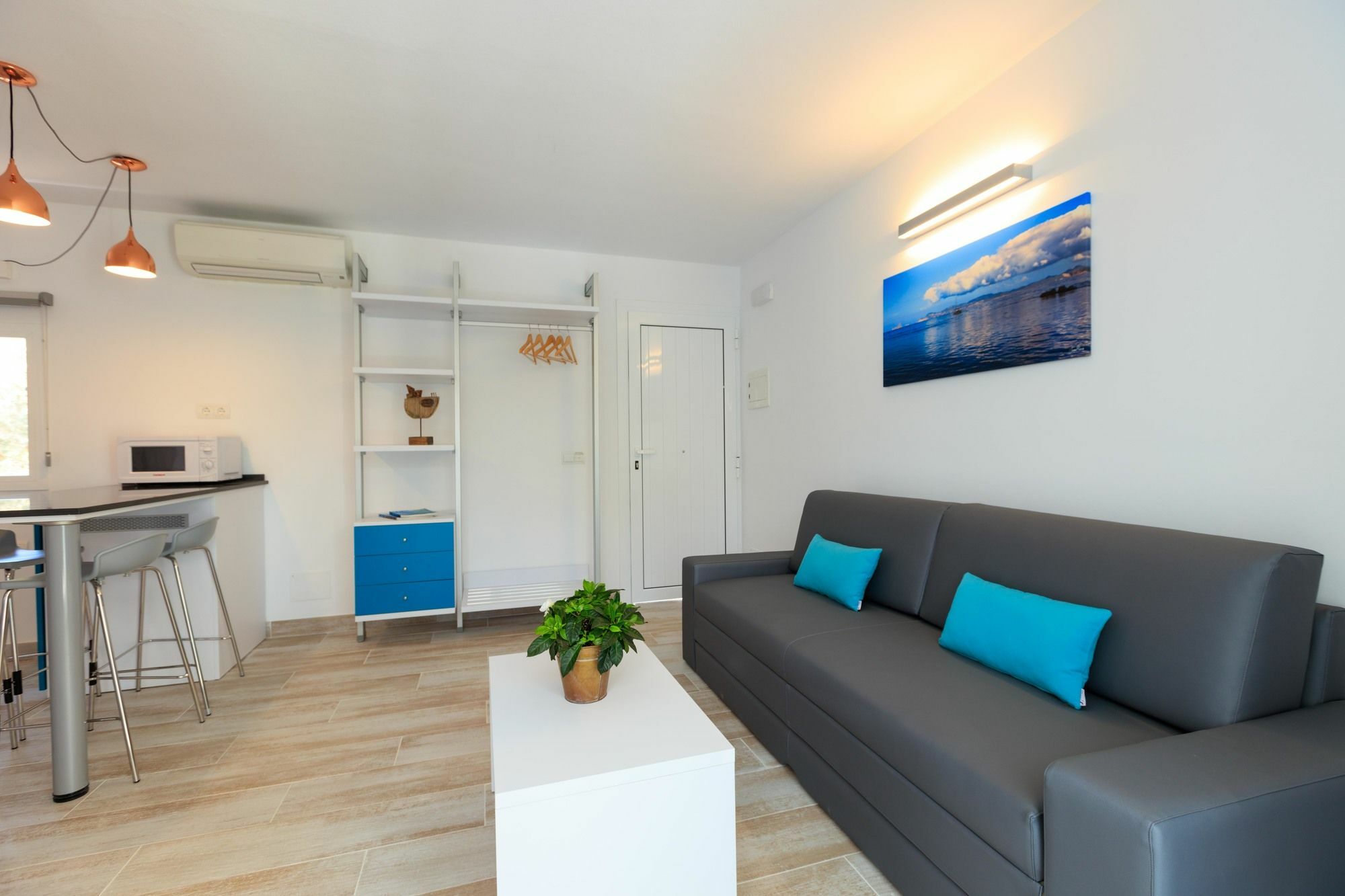 Pinos Playa Suites Пляж Миджорн Экстерьер фото